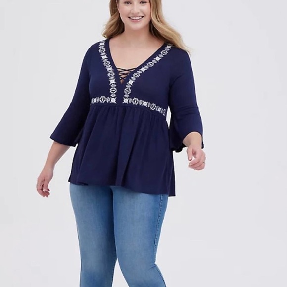 torrid Tops - TORRID LACE UP EMBROIDERED BABYDOLL TOP - NAVY BLUE BOHO SIZE 4X NWT
